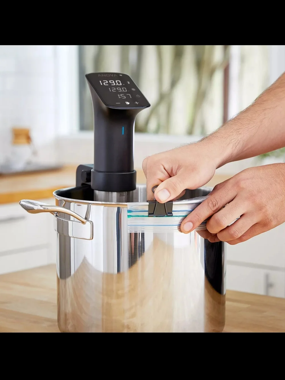 Anova Precision Cooker Sous Vide Immersion Circulator - Black & Stainless